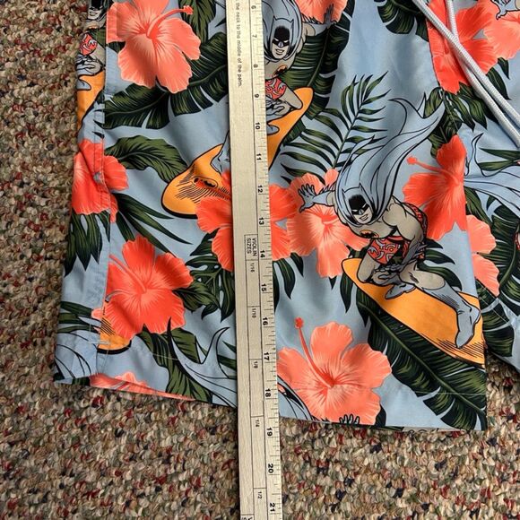 Batman NWOT Blue Orange Pink Tropical Surfing Batman Swim Trunks Size L - Picture 11 of 15